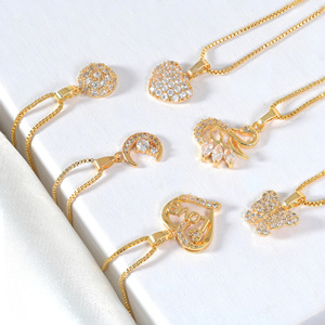 Colliers Pendentifs en Gros Plaqué Or 18K avec Zircon Cubique pour Femmes – Collier Chaîne en Cristal Cœur, Lune, Cygne, Papillon, Amour – Bijoux - Product Image 5