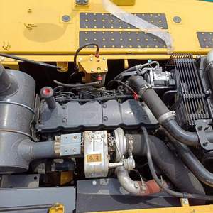 Oferta Especial: Excavadora Usada Komatsu PC220 en Japón, 9 Toneladas de Peso Operativo, Excavadora de Orugas con Componentes de Motor Principales a Bajo Precio - Product Image 6