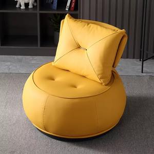 Sillón Individual de Diseño Moderno Italiano para Sala de Estar o Dormitorio, Silla Giratoria Simple con Relleno de Espuma, Estilo Puff, Duradero, Negociable - Product Image 5