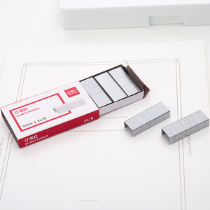 Deli Heavy Duty Staples 35mm Length 12mm Width 8mm Height Metal Wire Office Use - Product Image 3