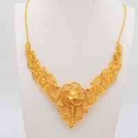 Parure de bijoux africaine 4 pièces plaqué or 24 carats, style vintage, comprenant collier à grand pendentif rond, boucles d'oreilles, bague et bracelet, pour mariage, fiançailles et mariée