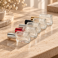 Flacon de parfum carré en verre avec pompe pulvérisatrice, conteneur cosmétique pour parfum, options de décoration personnalisées