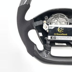 Volant en fibre de carbone véritable, prix direct usine, vente chaude, pièces automobiles personnalisées pour <span class=keywords><strong>Corvette</strong></span> <span class=keywords><strong>C5</strong></span> - Product Image 2