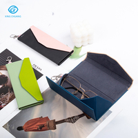 Vente en gros, étui triangulaire magnétique en cuir PU portable pliant fait main, impression de logo personnalisé, lunettes de soleil, lunettes de soleil, boîte d'emballage
