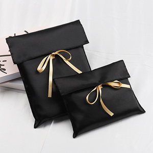 Özel Logo baskılı lüks ipek saten zarf kılıfı özel takı ambalajı kılıf çanta - Product Image 1