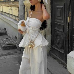 Conjunto de Dos Piezas a la Moda: Top Corto con Volantes y Pantalones Anchos para Mujer - Product Image 2