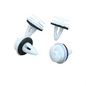 Clips de sujeción para molduras de puerta compatibles con BMW Serie 5, Serie 7, X5, fijaciones de plástico para paneles interiores, fácil instalación, material PP - Product Image 3