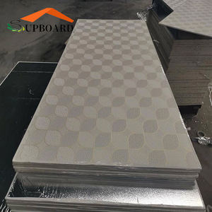 Panneau mural en PVC ignifuge, panneau de <span class=keywords><strong>plafond</strong></span> au design moderne, panneau durable anti-moisissure pour l'aménagement d'hôtels, de bureaux et de magasins - Product Image 6