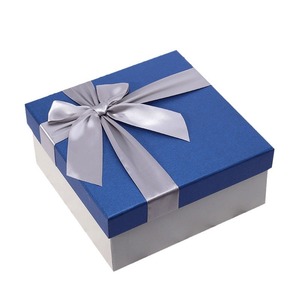 Exquisite Recycled Materials Rectangular Gift Box and Cosmetic Box with Lid and Base Satin Ribbon Bow for Gift-Giving - Product Image 6