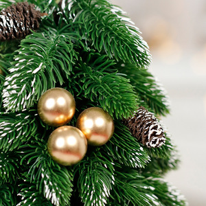 Lot de mini-sapins de Noël en pot avec décorations baies et pommes de pin, petit arbre artificiel rustique pour table, ornement de fête - Product Image 5
