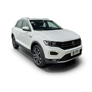 سيارة تي-روك 2022 مستعملة، محرك 1.4 تيربو، 280 تيربو، دفع ثنائي، طراز آر-لاين برو بلس، ناقل حركة أوتوماتيكي، فتحة سقف ومقاعد كهربائية - Product Image 1