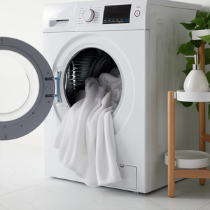 White Lightweight Soft Luxury 100% Polyester Blank Blanket Sublimation Flannel Blanket - Product Image 5