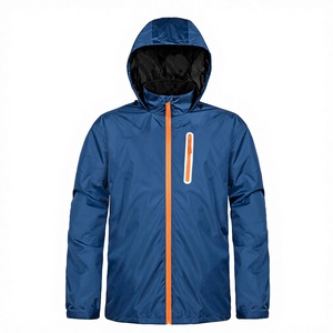 Combinaison de pluie à capuche haut de gamme avec logo personnalisé, légère, imperméable, ajustement réglable, pour toutes les conditions météorologiques - Product Image 1