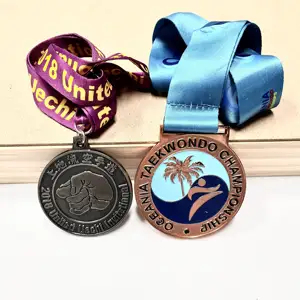 Cheap High Quality Medal Manufacture 3D Metal Award Gold Triathlon Marathon Running Sports Medal