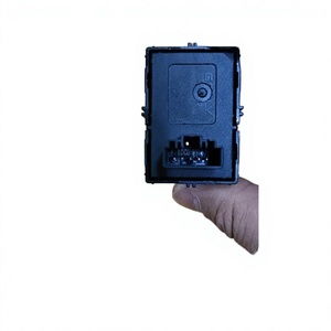 Interruptor de Ventana Eléctrico de un Toque para Geely Binyue 6600065591 con Acabado Plateado - Product Image 2