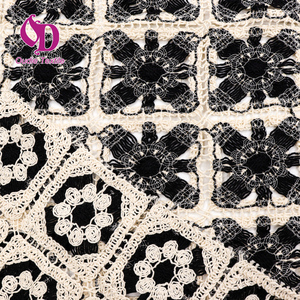 Tissu de broderie <span class=keywords><strong>au</strong></span> <span class=keywords><strong>crochet</strong></span> 100% coton avec fleurs chics et corde pour jupes d'affaires costumes nappe matériel sacs de mariage - Product Image 5