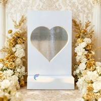 Fontaine cascade pour toile de fond de mariage avec panneau de bienvenue LED personnalisé pour la décoration d'événements de mariage