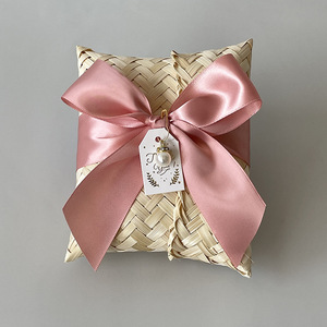 <span class=keywords><strong>Sac</strong></span> à <span class=keywords><strong>main</strong></span> unique en bambou tissé à la <span class=keywords><strong>main</strong></span> pour mariage, cadeau pour la mariée, la demoiselle d'honneur ou les invités, avec décoration en nœud. - Product Image 2