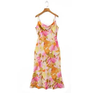 เดรสสายเดี่ยวพิมพ์ลายดอกไม้สำหรับสาวพลัสไซส์ คอระบาย เอวธรรมชาติ ตัดเย็บแบบไบแอส  ด้านหลังเปลือย - Product Image 1