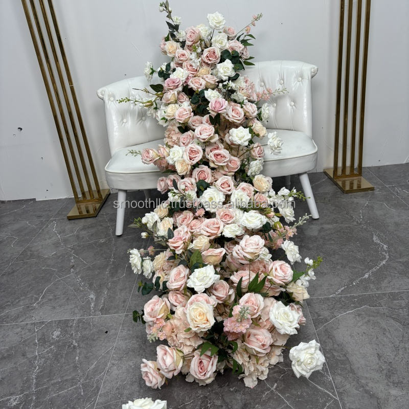 รองเท้าวิ่งลายดอกไม้