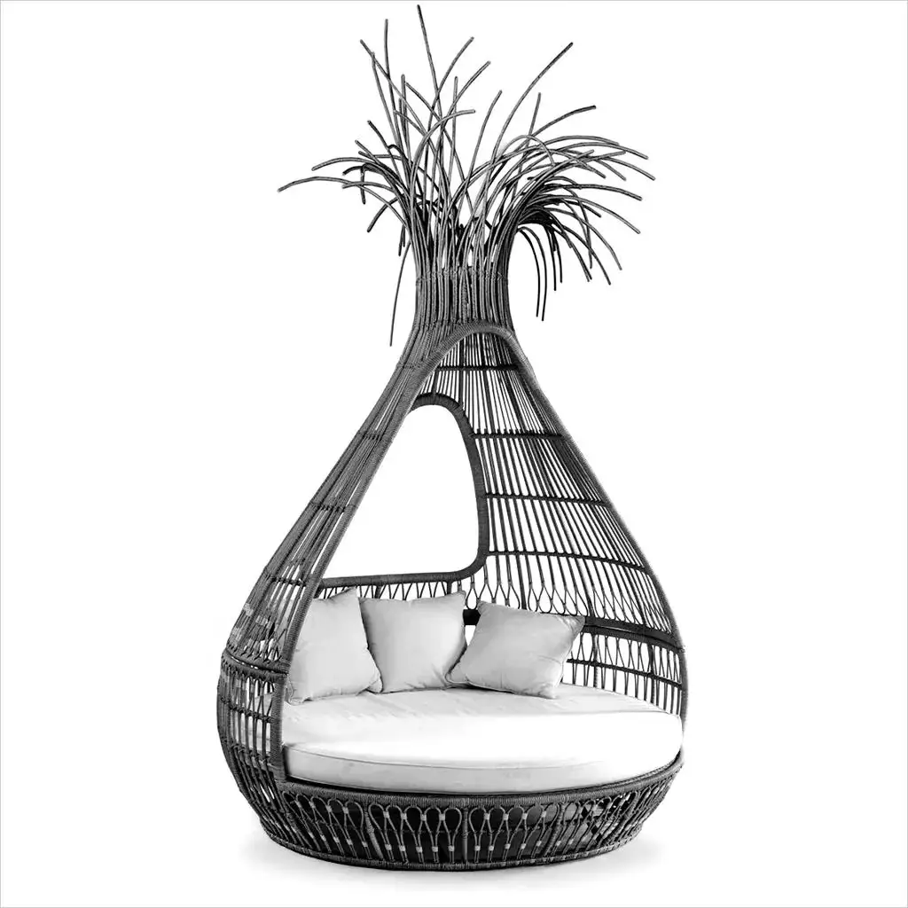 High quality garden furniture wicker bird's nest shaped outdoor sofa bed sunbed daybed Woven Rattan Beds