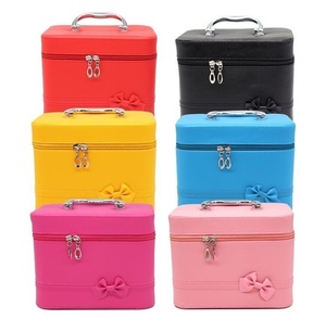 Beauty Box con espejo Solución de almacenamiento de cosméticos espaciosa para uso <span class=keywords><strong>OntheGo</strong></span> - Product Image 2
