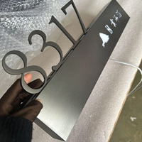 Plaque de numéro de chambre en métal découpée sur mesure, éclairée par LED, rétroéclairée, pour porte de chambre d'hôtel de luxe
