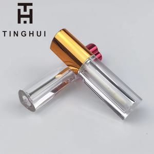 Nuevo Tubo de Brillo Labial Transparente en Forma de Corazón de 8 ml con Aplicador Grande, Tubos de Brillo Labial Personalizados, Envases de Cosméticos, Tubos con Brocha - Product Image 3