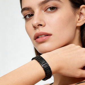 Pulseira de Corrente e Elos de Aço Inoxidável com Revestimento Preto, Estilosa e Moderna, com Padrão Geométrico para Aniversário Unissex - Product Image 2