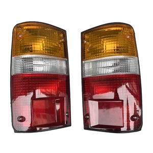NOUVEAU FEU ARRIÈRE pour <span class=keywords><strong>Toyota</strong></span> <span class=keywords><strong>Hilux</strong></span> Pick-up 1989-1992 <span class=keywords><strong>Pièces</strong></span> de Rechange Auto 81550-89163 81560-89163 - Product Image 1