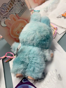 Original Lab the Monsters Big Into Energy Vinyl Plush Cute Collectible Blind Box Toy Gifts - Product Image 3