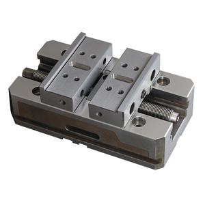 Dispositivo da <span class=keywords><strong>tavolo</strong></span> a quattro giri ad alta precisione autocentrante CNC visa CNC centro di lavorazione concentrico a naso piatto pinze 0.03MM - Product Image 3