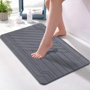 Tapis de bain antidérapant gravé, super absorbant, séchage rapide, en terre de diatomée naturelle, tapis de douche en pierre – Vente chaude - Product Image 1