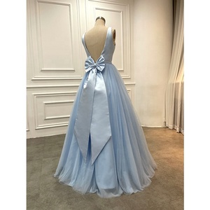 <span class=keywords><strong>Abiti</strong></span> <span class=keywords><strong>da</strong></span> <span class=keywords><strong>Damigella</strong></span> in Raso all'Ingrosso, Vestiti <span class=keywords><strong>da</strong></span> Principessa Blu con Grande Fiocco <span class=keywords><strong>per</strong></span> Bambine - Product Image 6