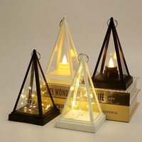 Nouvelles lampes à vent portables transfrontalières en plastique pour la décoration intérieure, avec bougies électroniques LED d'Halloween et petits pendentifs en forme de cheval