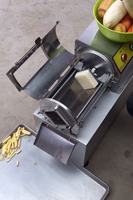 Populaire groothandel stabiele continue voedingsmachine met 220V 370W motor voor het maken van fruit- en groentestrips voor snackverwerkingsbedrijven