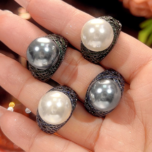 Anillo de Diamantes de Lujo Vintage de la Marca ZHENXUN, Base de Cobre con Baño de Oro Negro, Diseño Personalizado, Venta al por Mayor - Product Image 2