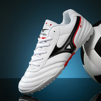 Chaussures de football d'extérieur multifonctionnelles HZY pour hommes, à lacets, antidérapantes, résistantes aux chocs, avec tige en PU et semelle extérieure en TPR - Collection Printemps-Été 2025