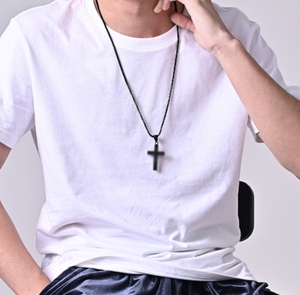 Collar <span class=keywords><strong>de</strong></span> Cruz simple <span class=keywords><strong>de</strong></span> acero <span class=keywords><strong>de</strong></span> titanio <span class=keywords><strong>para</strong></span> hombres y mujeres <span class=keywords><strong>para</strong></span> usar con cadena <span class=keywords><strong>de</strong></span> suéter colgante <span class=keywords><strong>de</strong></span> <span class=keywords><strong>oro</strong></span> <span class=keywords><strong>de</strong></span> <span class=keywords><strong>18</strong></span> quilates Chapado en clavícula - Product Image 4