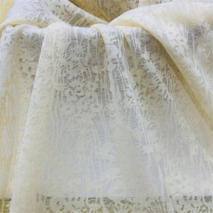 <span class=keywords><strong>Tissu</strong></span> Jacquard Texturé Double Couche Respirant en Dentelle Tricotée Léger 100g/m Anti-Plis pour Robes et Costumes de Créateurs de Mode - Product Image 1