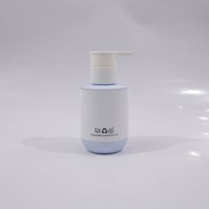 Fabrika OEM ODM Cilt Bakımı HİYALÜRONİK ASİT TEMİZLEYİCİ JEL Nemlendirici ve Yatıştırıcı - Product Image 2