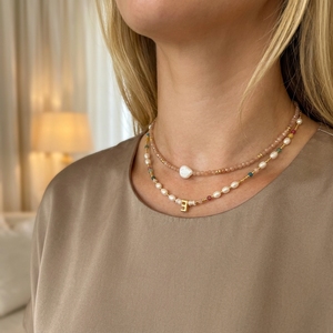 Collar de Estilo Boho con Varias Capas para Mujer, 26 Letras Iniciales, Piedra Natural, Perla de Agua Dulce, Cadena con Cuentas, Joyería de Moda - Product Image 3