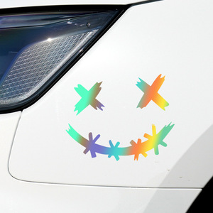 <span class=keywords><strong>Autocollant</strong></span> de <span class=keywords><strong>casque</strong></span> de <span class=keywords><strong>moto</strong></span> créatif et amusant, visage souriant, <span class=keywords><strong>autocollant</strong></span> pour vitre arrière de voiture, modification personnalisée - Product Image 4