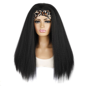Perruque en fibre haute température avec texture froissée, style bandeau et <span class=keywords><strong>foulard</strong></span>, <span class=keywords><strong>cheveux</strong></span> longs - Product Image 4