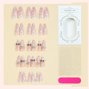 Faux ongles de luxe à presser en dentelle, style stiletto, <span class=keywords><strong>avec</strong></span> nœud 3D et <span class=keywords><strong>strass</strong></span>, lot de 24 pièces pour mariée, ongles artificiels à presser - Product Image 2