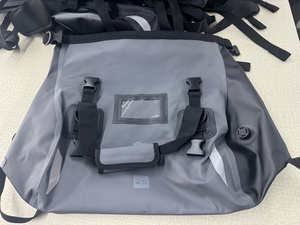 Sac de voyage étanche léger et portable de 60 L, sac de sport en PVC étanche à l'air, équipement de voyage pour moto, kayak, rafting, ski, randonnée, camping - Product Image 5