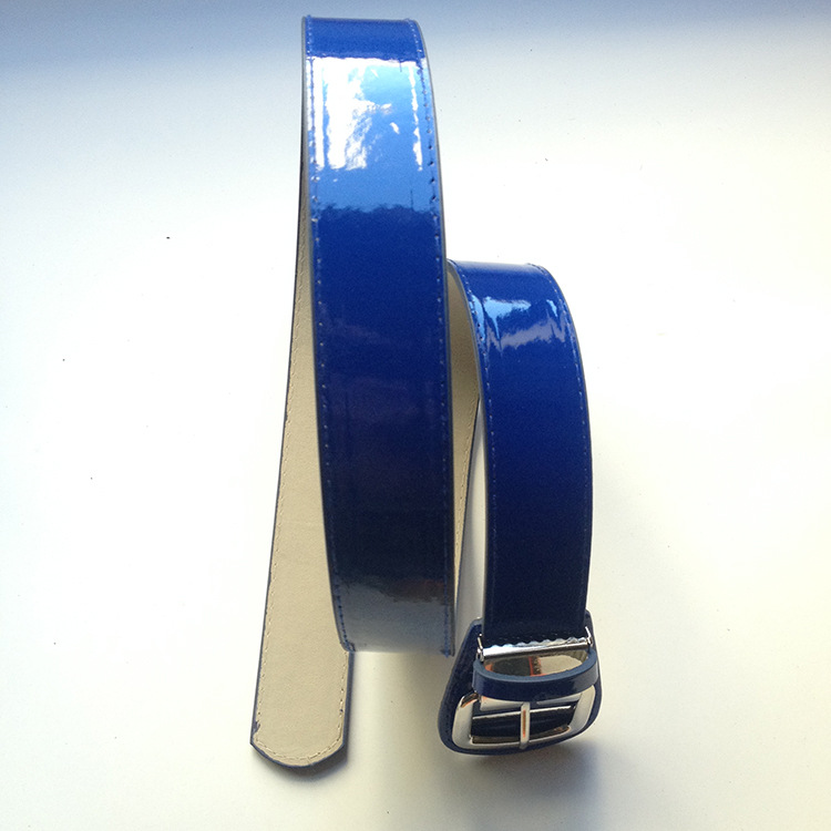 Blu brillante