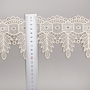 Precio de fábrica al por mayor, cinta de encaje de guipur Beige con <span class=keywords><strong>bordado</strong></span> de flores de <span class=keywords><strong>margaritas</strong></span> y rosas Vintage, diseño de cortina elegante - Product Image 3