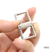 Mousqueton pivotant en nickel au design tendance, avec logo personnalisé gravé en profondeur, pour accessoires de maroquinerie