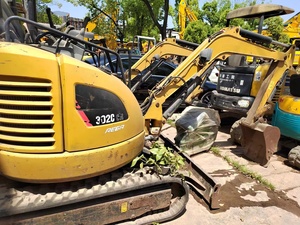 Excavatrice sur chenilles CAT 303C d'occasion à vendre, 3 tonnes, 95% neuve, avec certifications EPA et CE, hydraulique d'origine CAT 303CR - Product Image 1